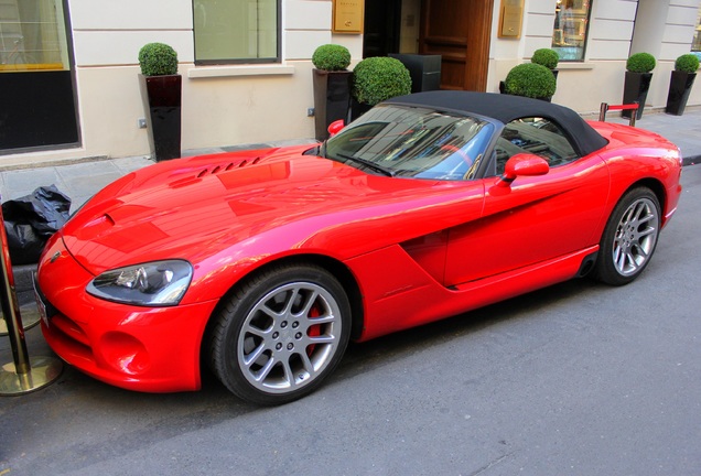 Dodge Viper SRT-10 Roadster 2003