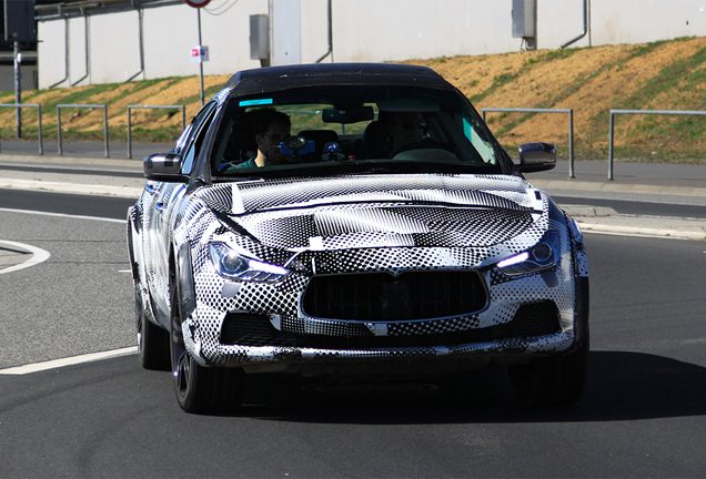 Maserati Levante Mule