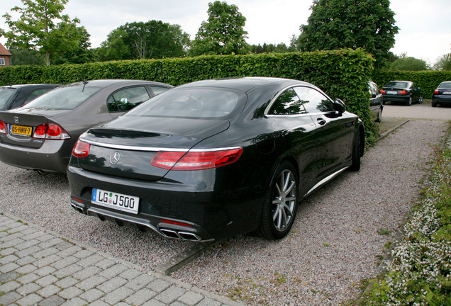 Mercedes-Benz S 63 AMG Coupé C217