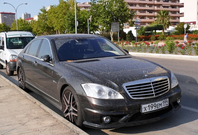 Mercedes-Benz S 63 AMG W221