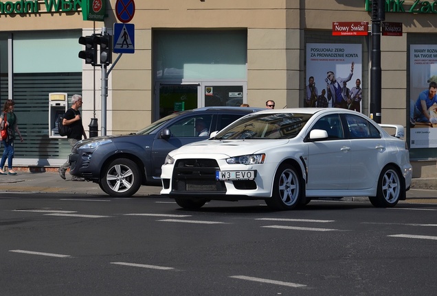 Mitsubishi Lancer Evolution X