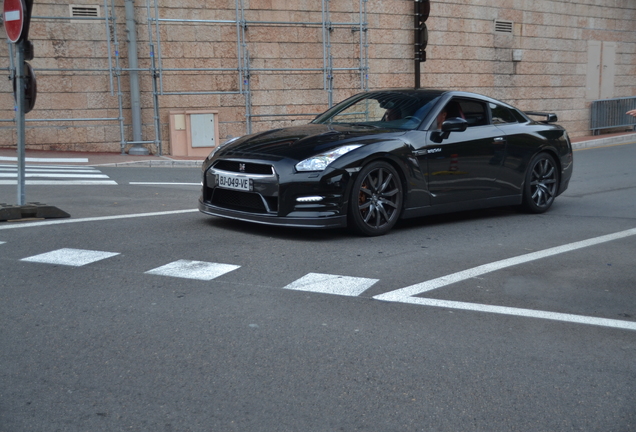 Nissan GT-R 2011