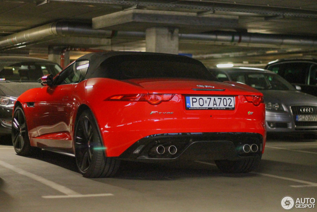 Jaguar F-TYPE S V8 Convertible