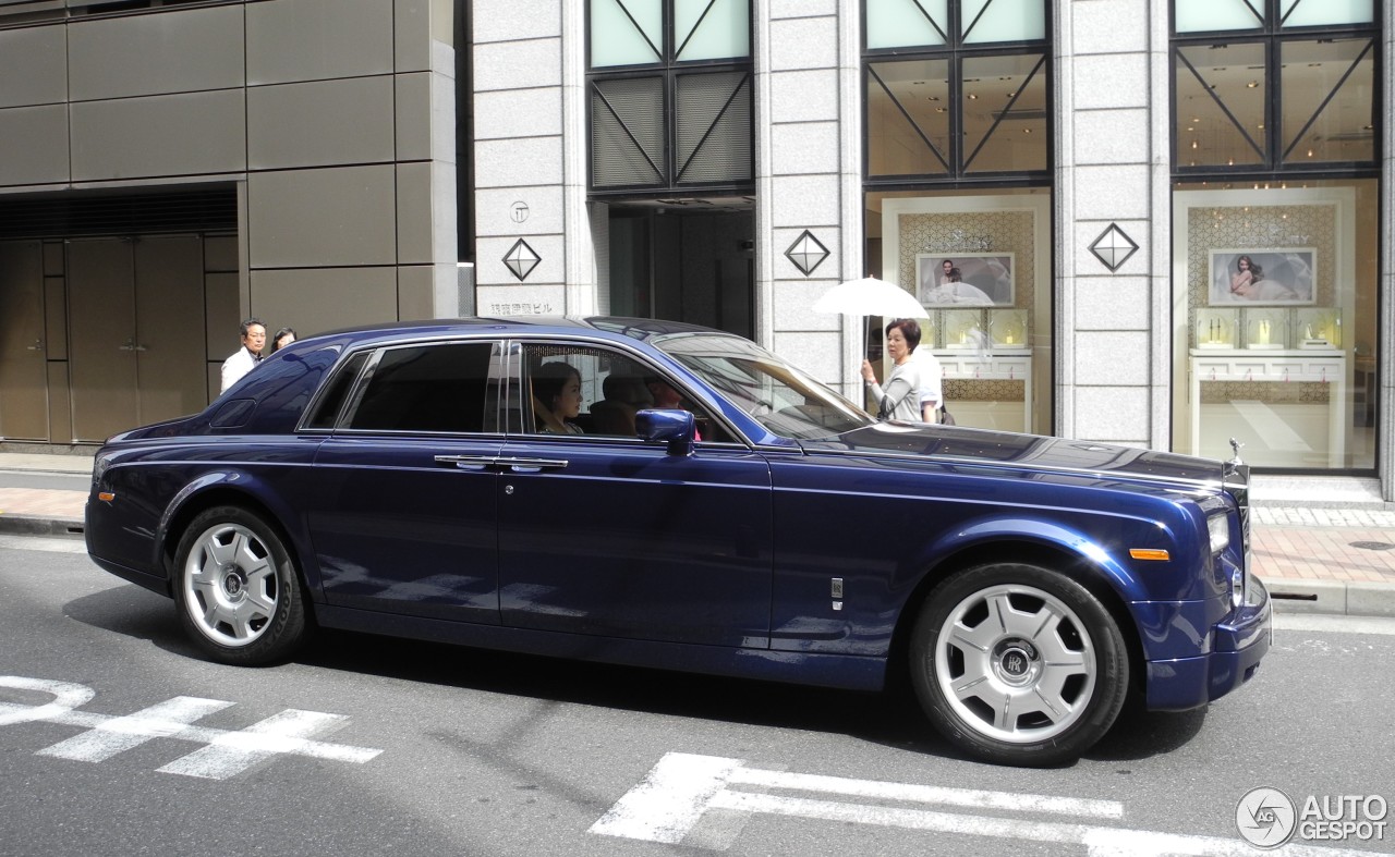 Rolls-Royce Phantom