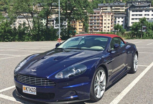 Aston Martin DBS Volante