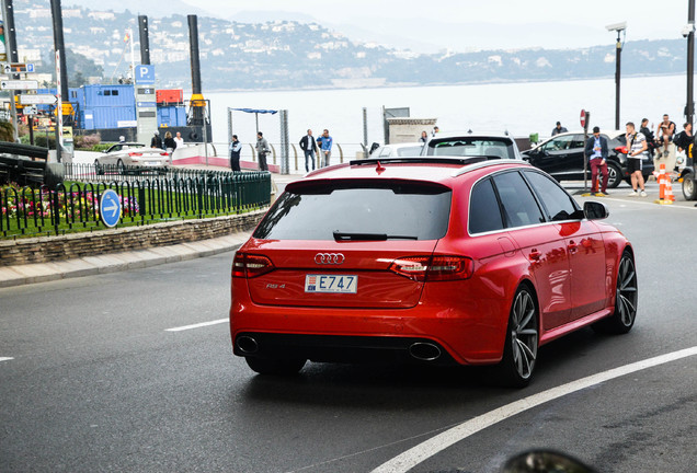 Audi RS4 Avant B8