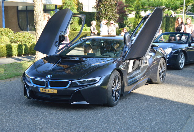 BMW i8