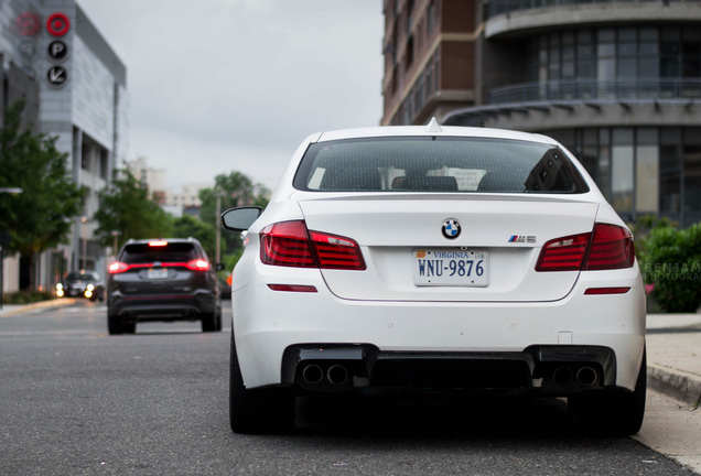 BMW M5 F10 2011