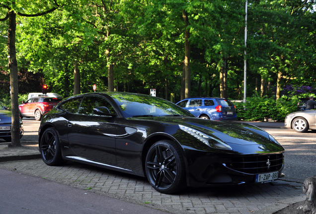 Ferrari FF