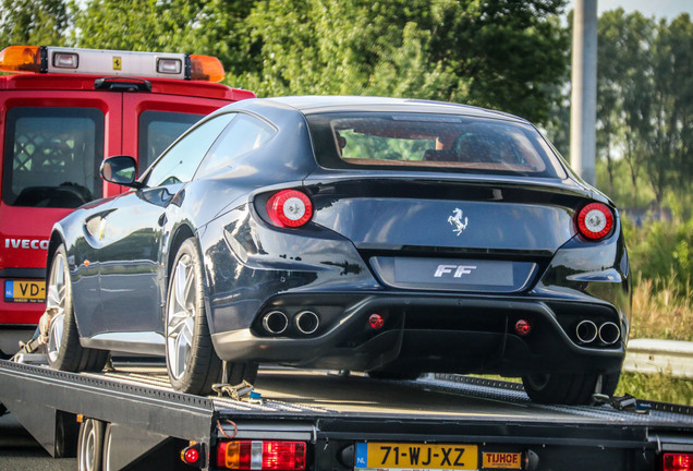 Ferrari FF