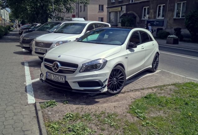 Mercedes-Benz A 45 AMG Edition 1