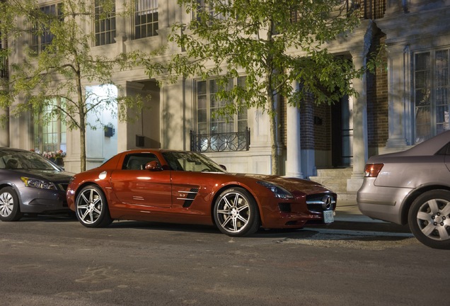 Mercedes-Benz SLS AMG