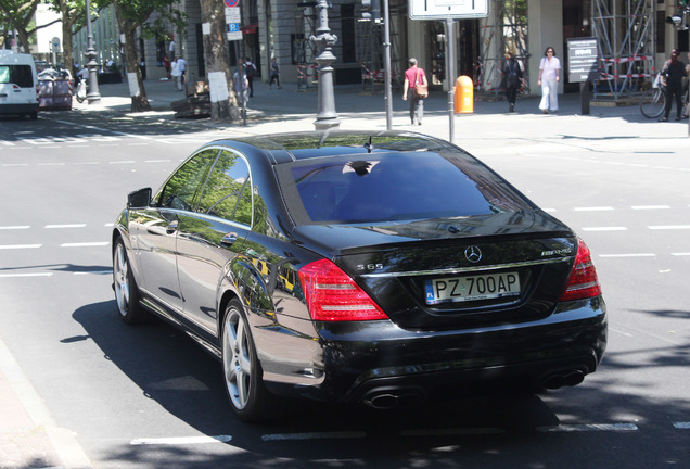 Mercedes-Benz S 65 AMG V221 2010