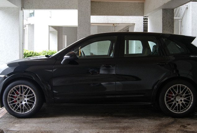 Porsche 958 Cayenne GTS