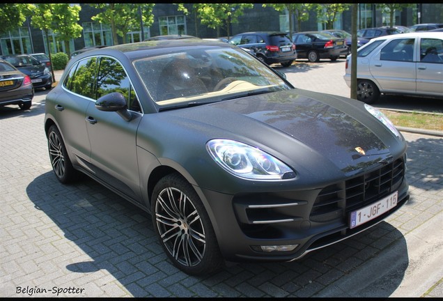 Porsche 95B Macan Turbo