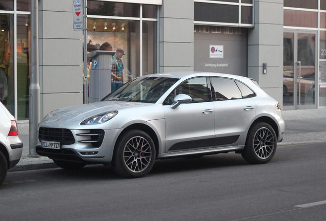 Porsche 95B Macan Turbo