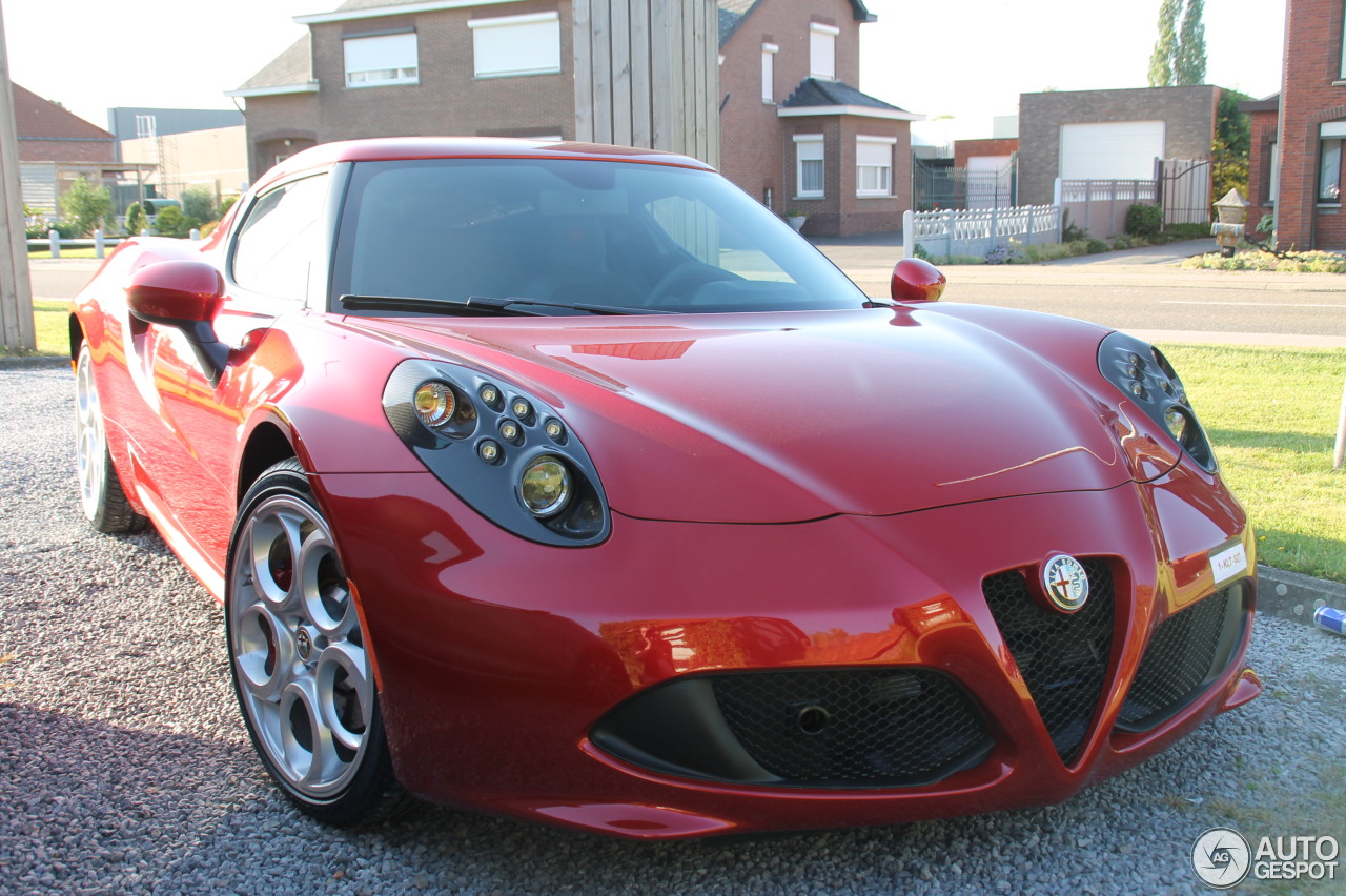 Alfa Romeo 4C Coupé