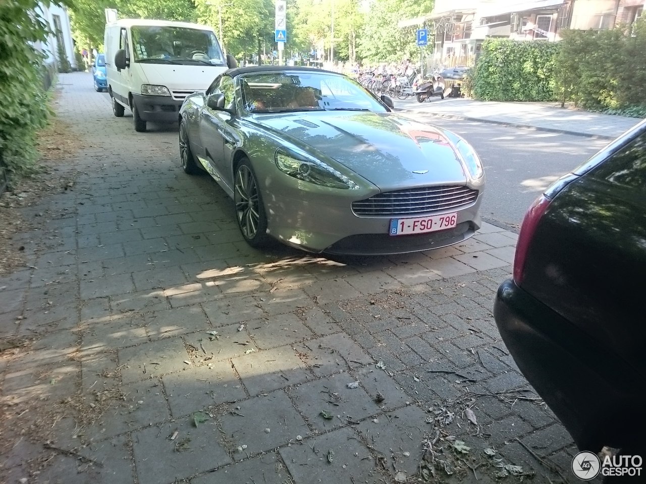 Aston Martin DB9 Volante 2013