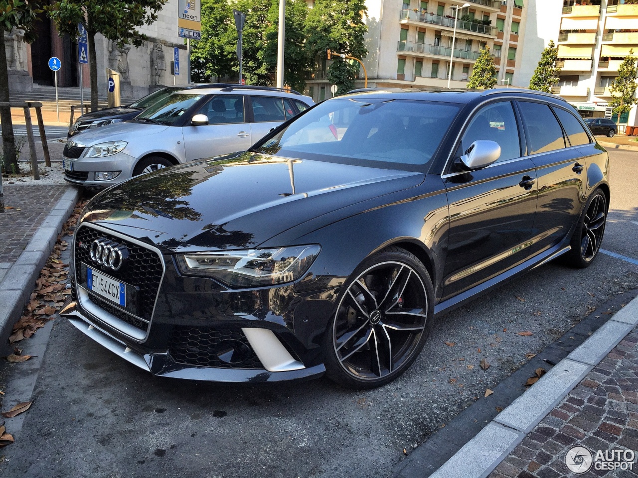 Audi RS6 Avant C7