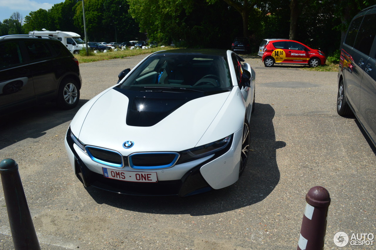 BMW i8