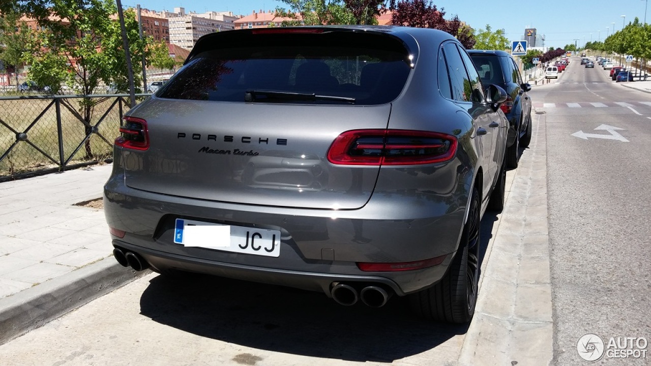 Porsche 95B Macan Turbo