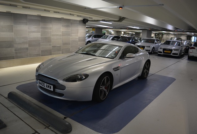 Aston Martin V8 Vantage N400