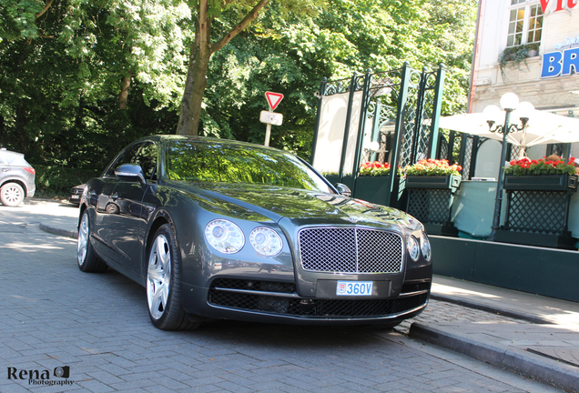 Bentley Flying Spur V8