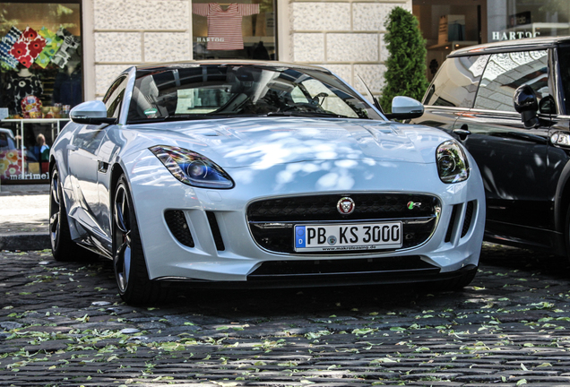 Jaguar F-TYPE R AWD Coupé