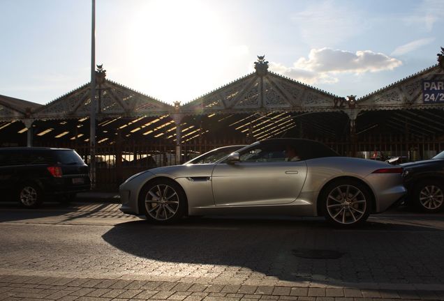 Jaguar F-TYPE S Convertible