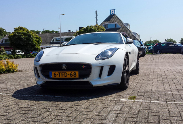 Jaguar F-TYPE S Convertible