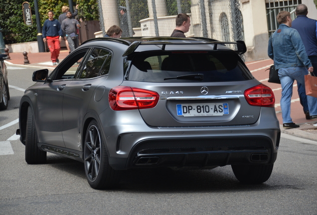 Mercedes-Benz GLA 45 AMG X156