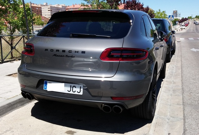 Porsche 95B Macan Turbo