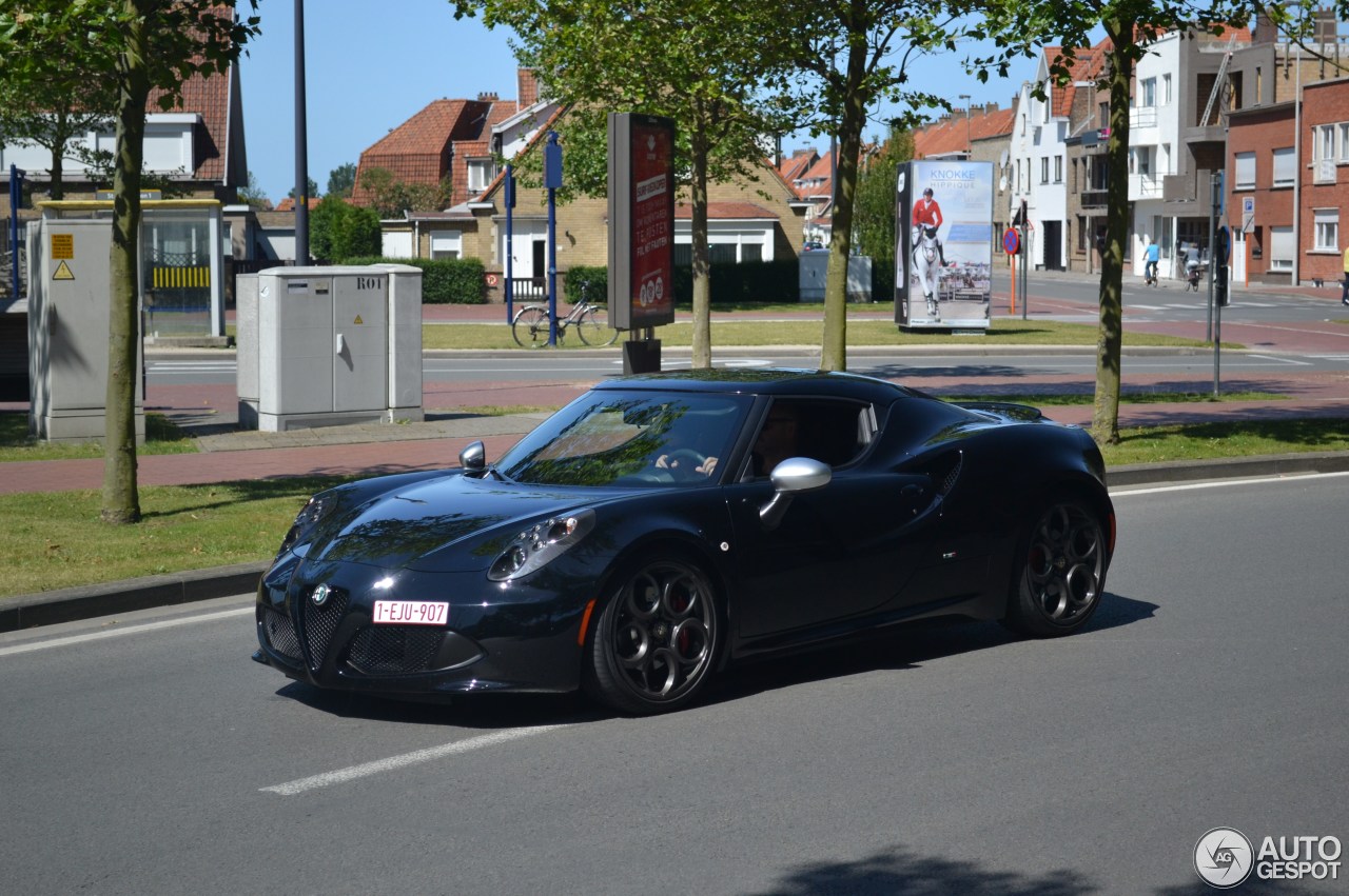 Alfa Romeo 4C Coupé