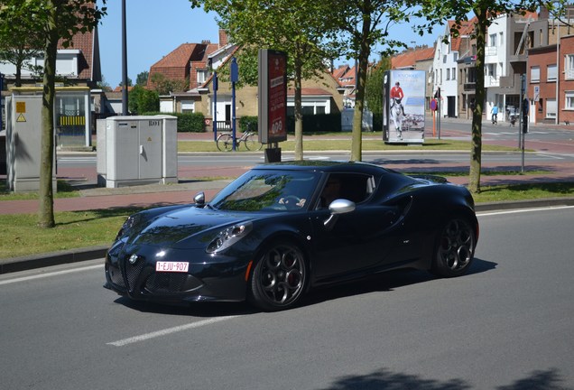 Alfa Romeo 4C Coupé