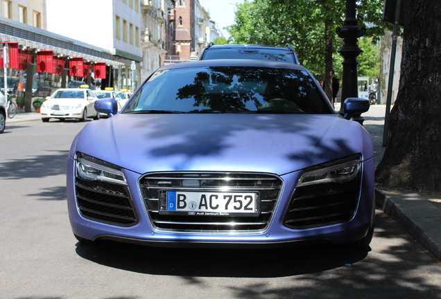 Audi R8 V10 2013