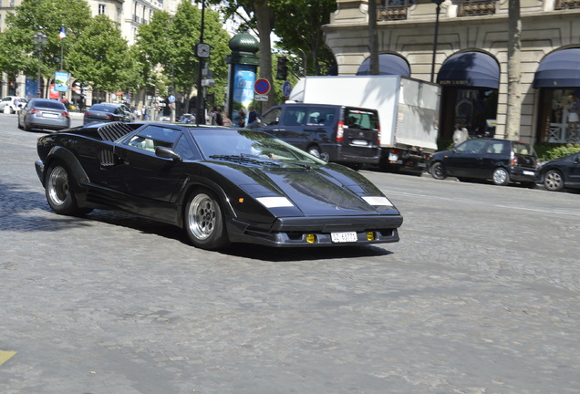 Lamborghini Countach 25th Anniversary