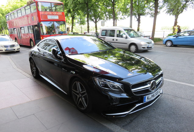 Mercedes-Benz S 63 AMG Coupé C217