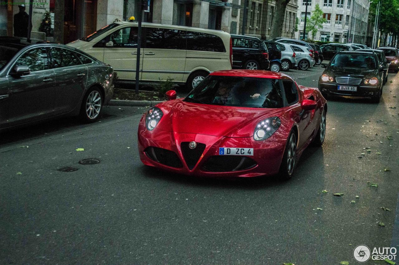 Alfa Romeo 4C Coupé