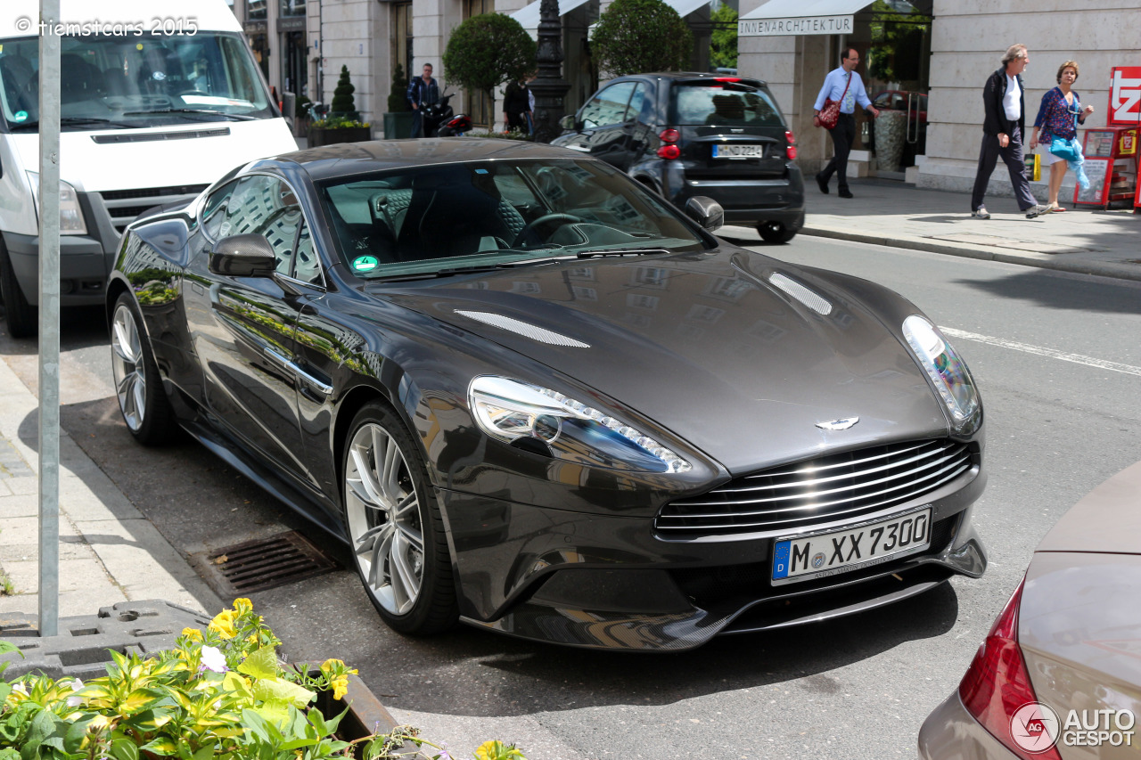 Aston Martin Vanquish 2013