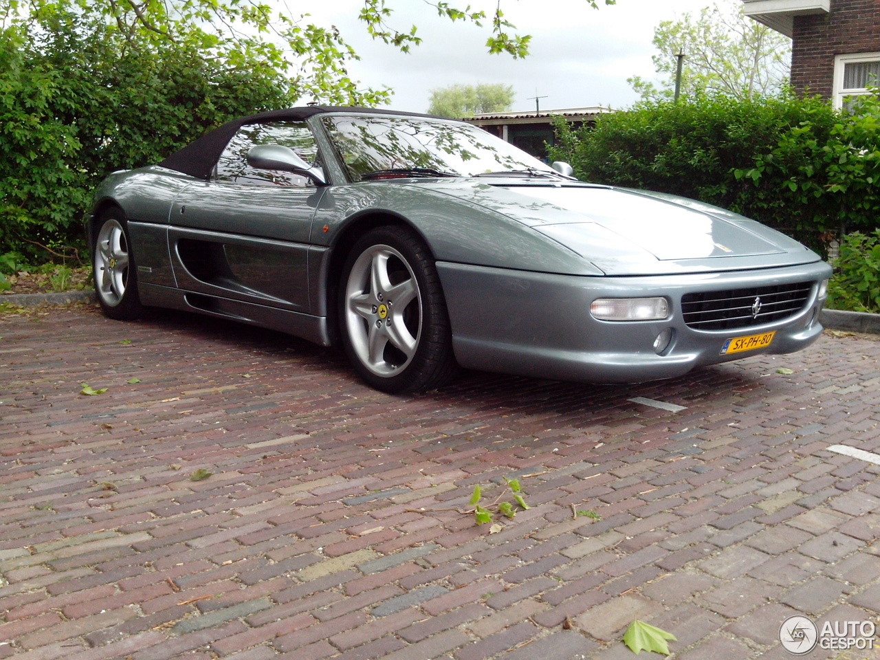 Ferrari F355 Spider