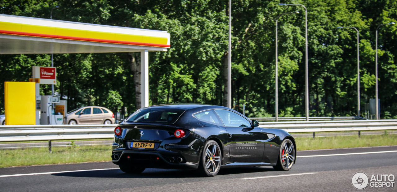 Ferrari FF