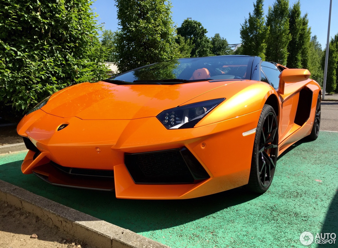 Lamborghini Aventador LP700-4 Roadster