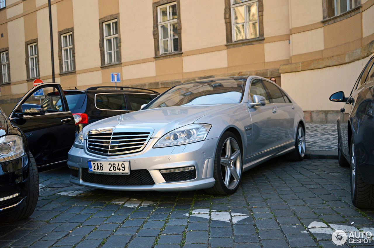 Mercedes-Benz S 63 AMG W221 2010