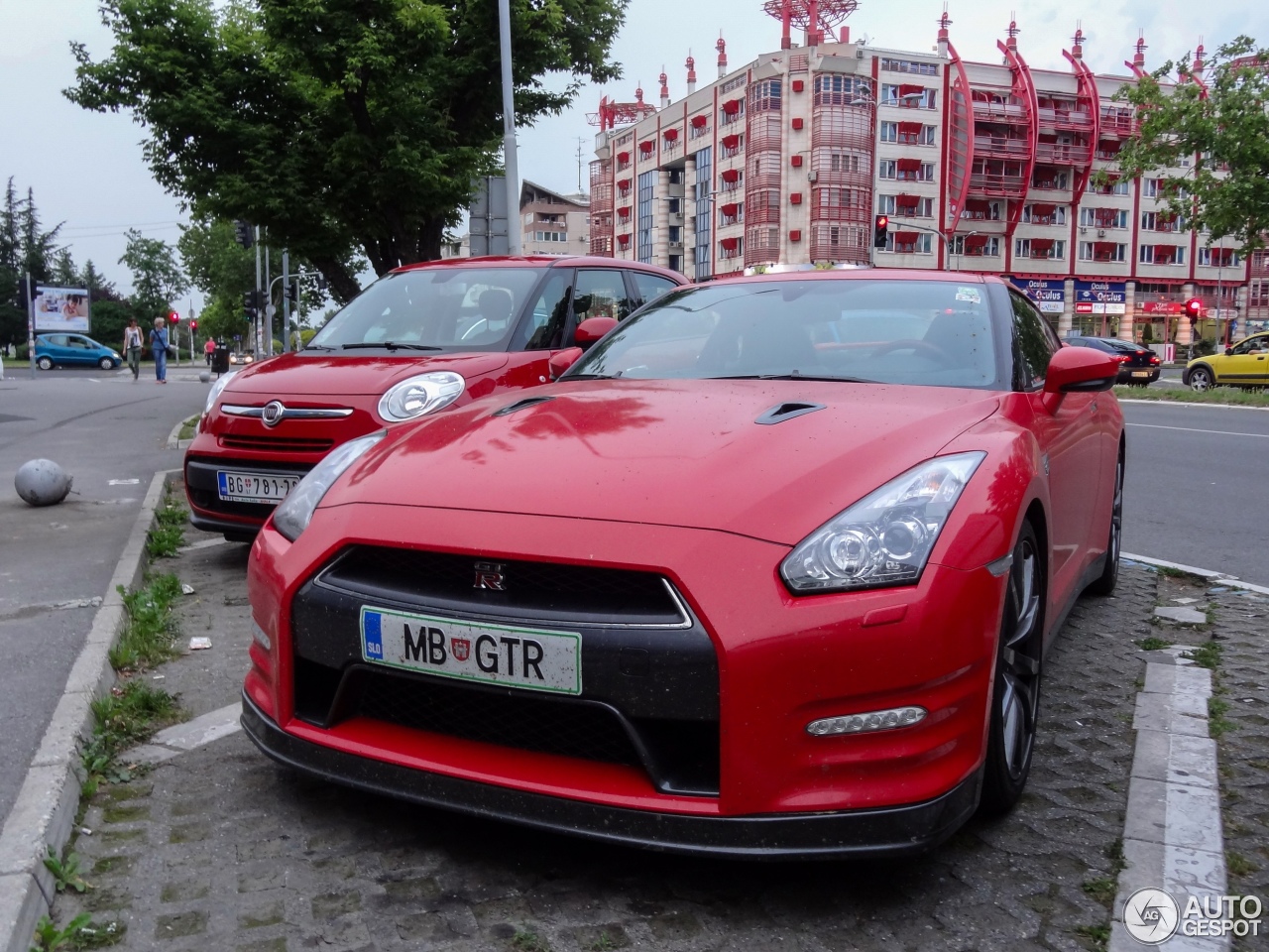 Nissan GT-R 2011