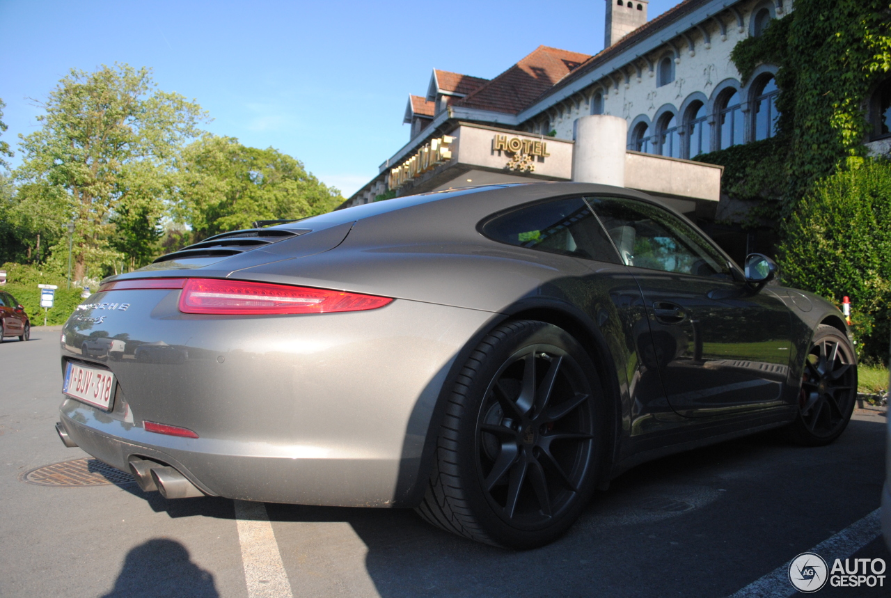 Porsche 991 Carrera 4S MkI