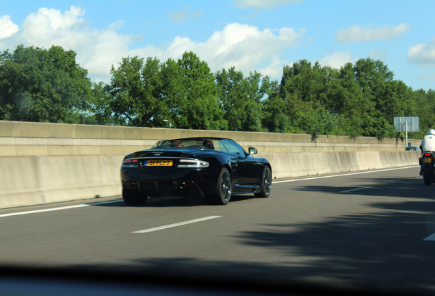 Aston Martin DBS Volante