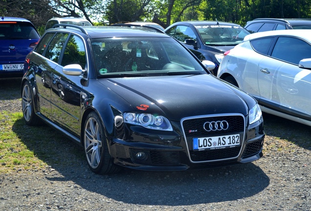 Audi RS4 Avant B7