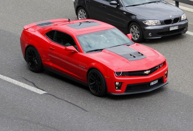 Chevrolet Camaro ZL1 2014