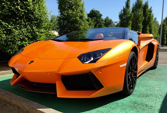 Lamborghini Aventador LP700-4 Roadster