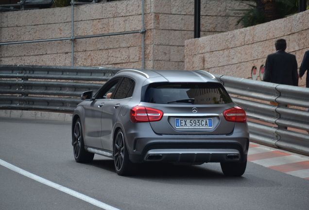 Mercedes-Benz GLA 45 AMG X156